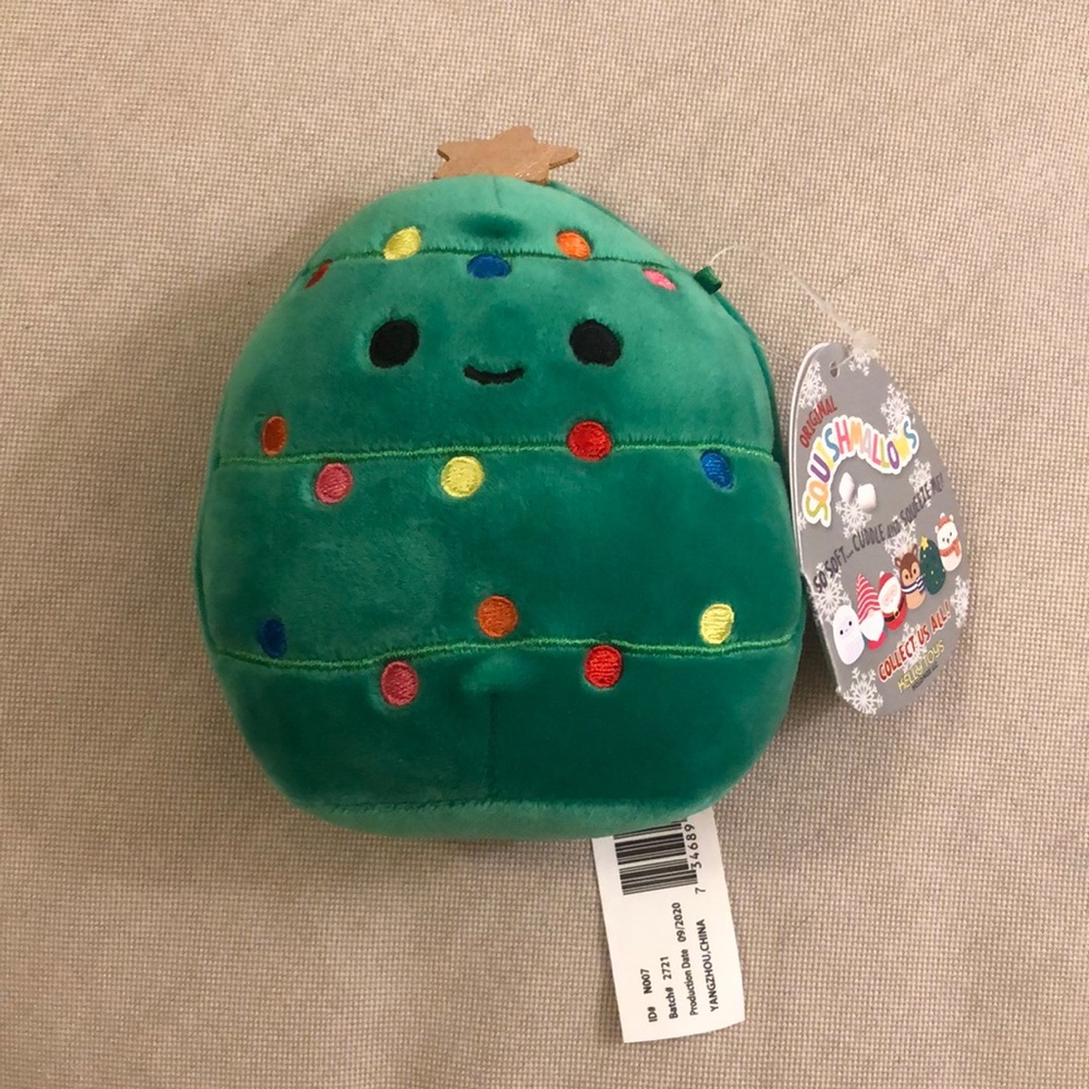 Carol the Christmas Tree Squishmallow
